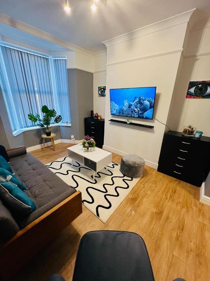 Luxurious Modern House In Anfield! Close To Lfc, Efc, City Centre!!! Liverpool Kültér fotó