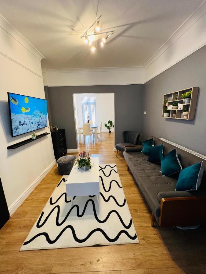 Luxurious Modern House In Anfield! Close To Lfc, Efc, City Centre!!! Liverpool Kültér fotó